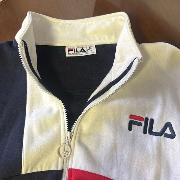 Sweater fila  black  and red y white small - Picture 2 of 5